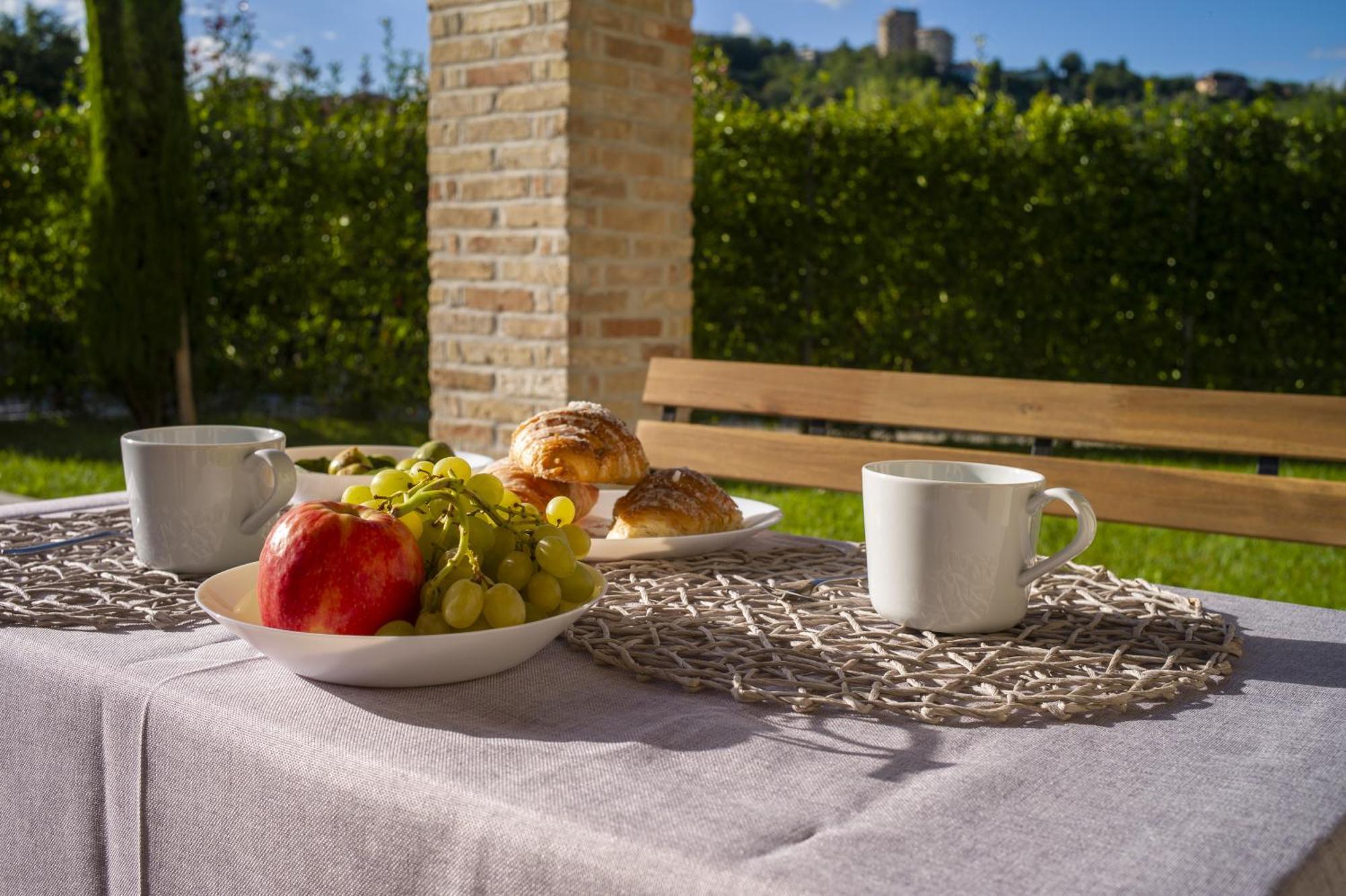 Franceschi Apartment Фрозиноне Экстерьер фото